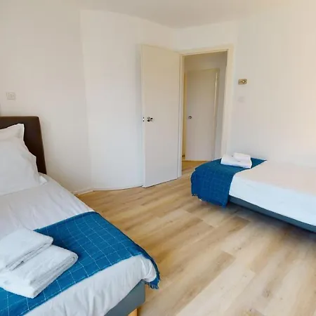Maison Mandarine 5 Bedrooms 180m2