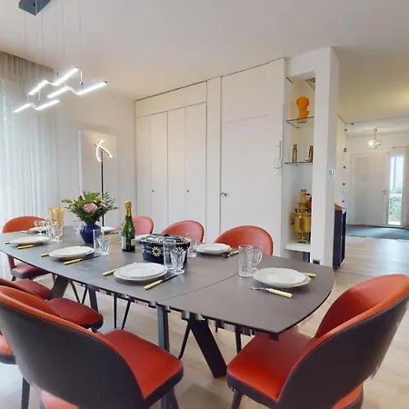 Maison Mandarine 5 Bedrooms 180m2 펜션