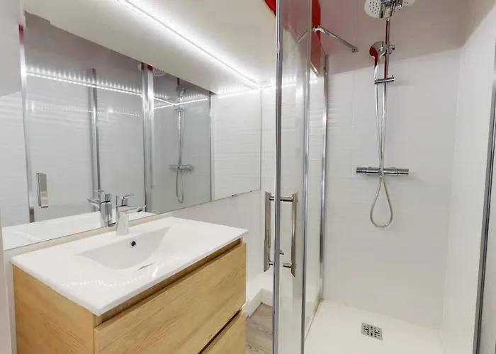 Hébergement de vacances Maison Mandarine 5 Bedrooms 180m2 Colmar