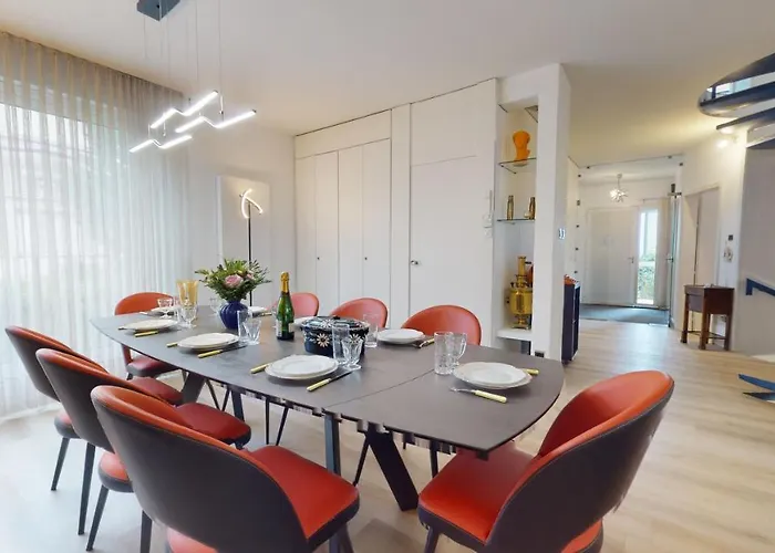 Maison Mandarine 5 Bedrooms 180m2 Hébergement de vacances